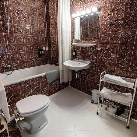 Ziegenhagen 3* Köln