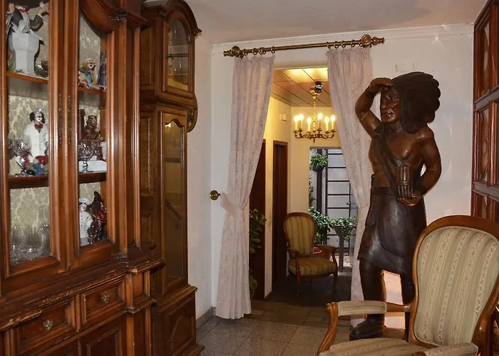 Hotell Ziegenhagen 3*